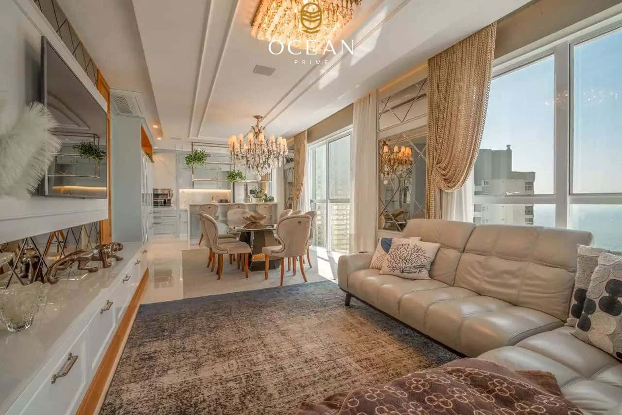 Apartamento à venda em Balneário Camboriú no Edifício Le Visage Divinite — foto principal