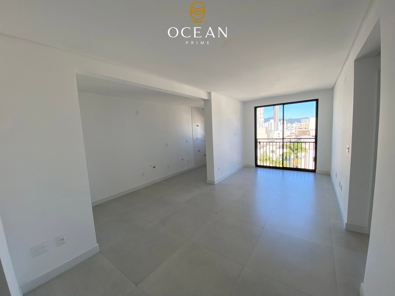 Apartamento à venda, 2 quartos, 1 suíte, 1 vaga, Nações - Balneário Camboriú/SC