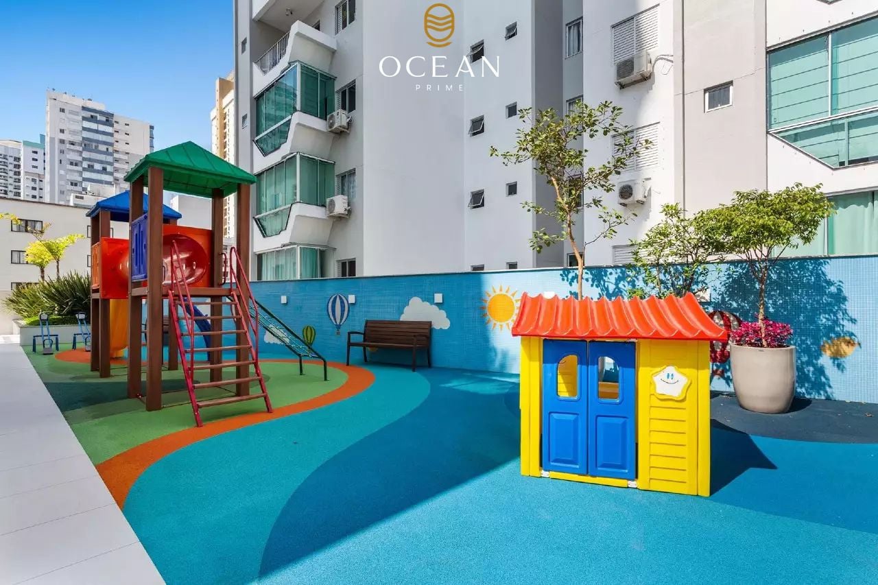 Apartamento à venda em Balneário Camboriú no Edificio Eleganza Tower