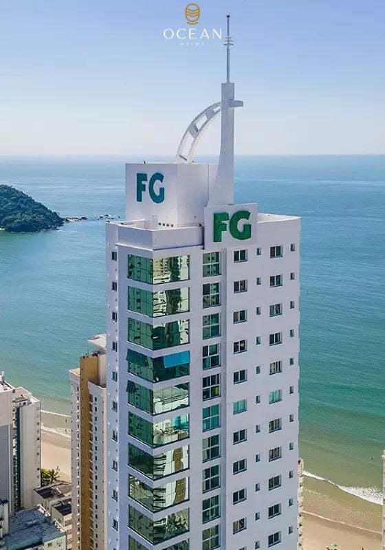 Apartamento à venda em Balneário Camboriú no Edificio Eleganza Tower
