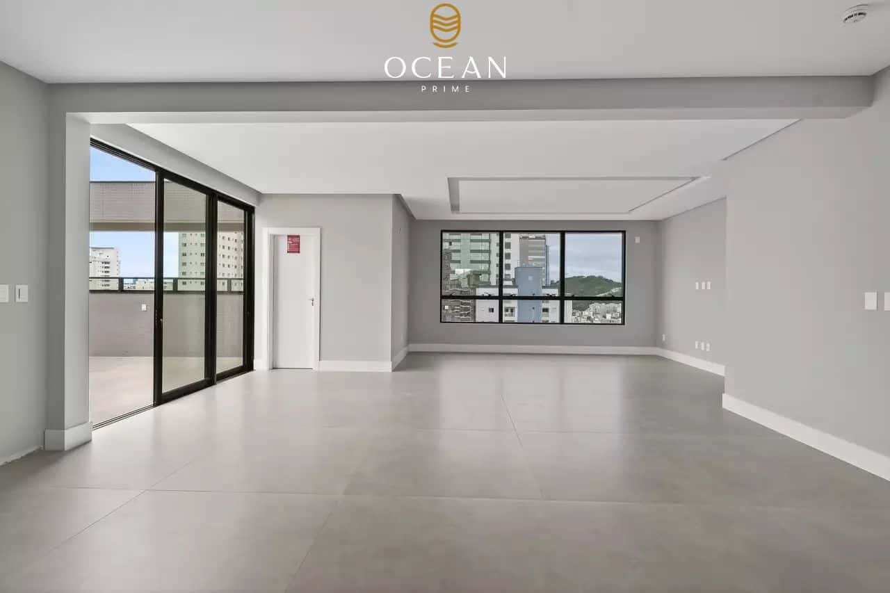 Apartamento à venda em Balneário Camboriú no Edifício Torre de Booz — foto principal