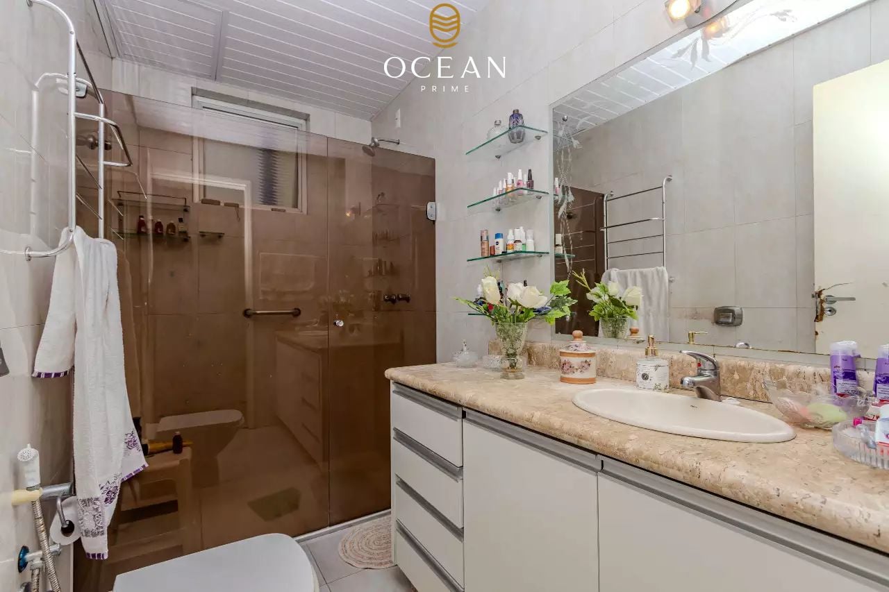 Apartamento à venda no Frente Mar: